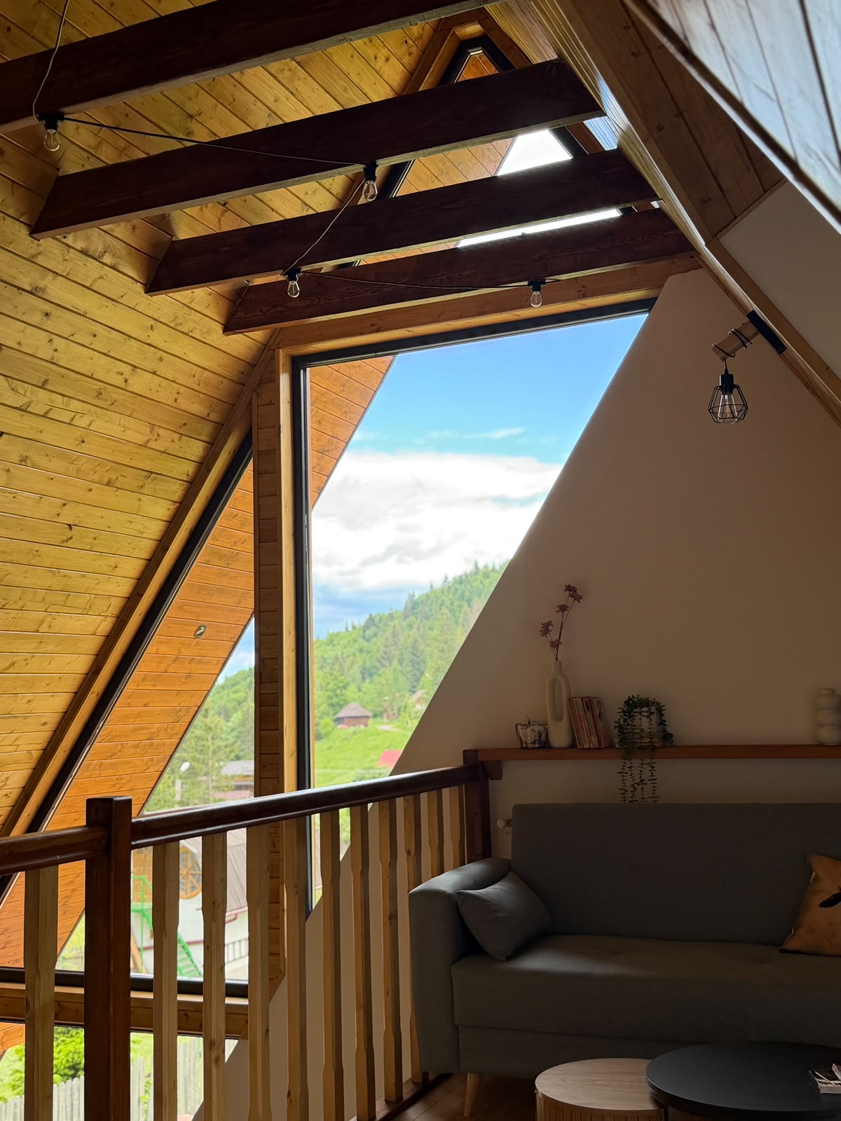 Zonă de Relaxare la Etaj